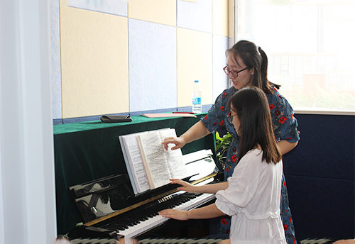 哈尔滨音乐学校